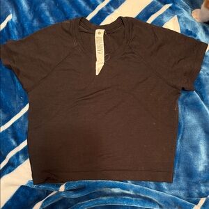 lululemon athletica Charcoal Short Sleeve Tee